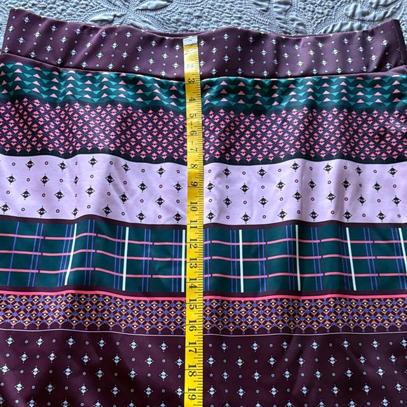 Eloquii Patchwork Print Pencil Bodycon Skirt Size 22 Pink Burgundy Plus Size - Picture 10 of 13